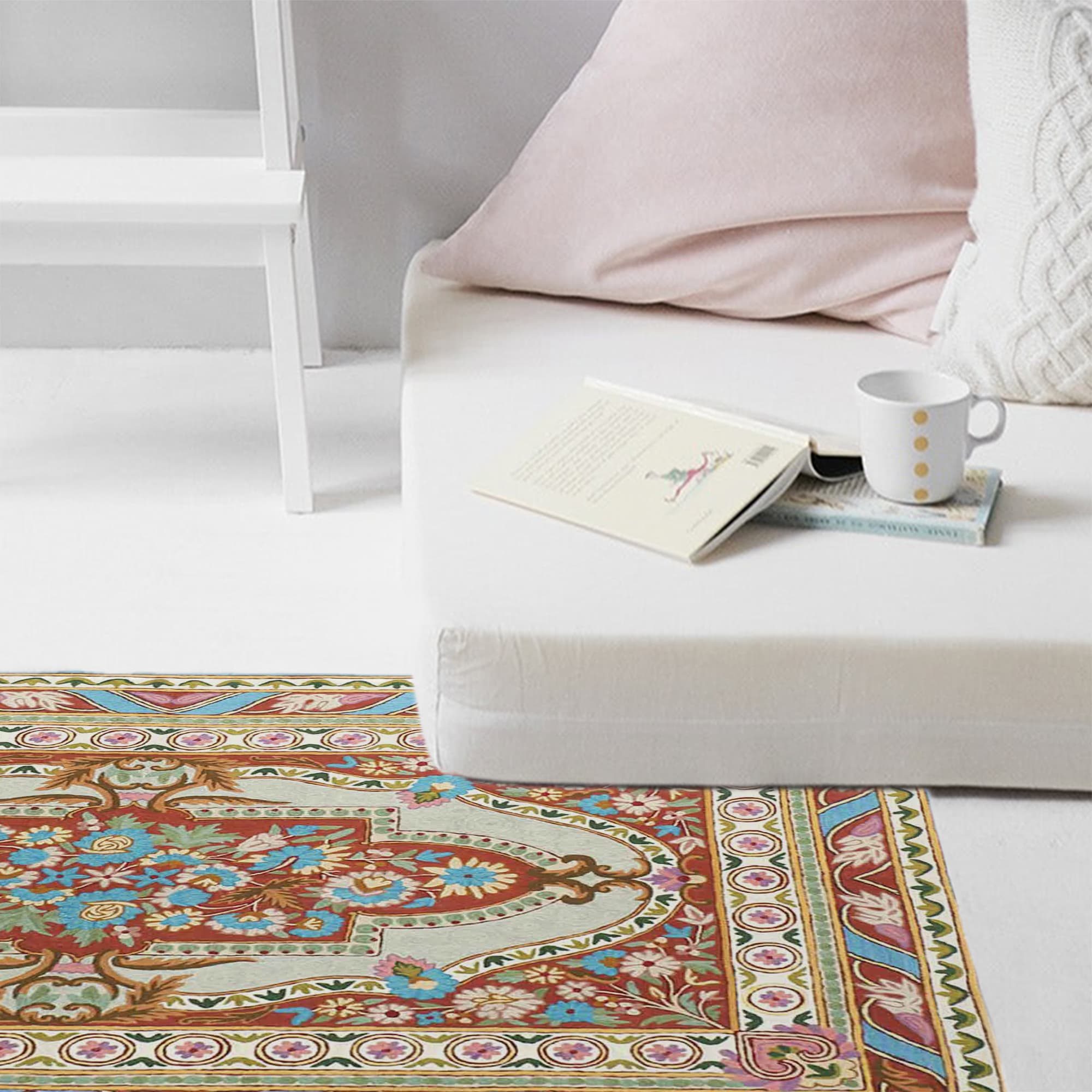 Walur Hand Embroidered Crewel Chainstitch Woolen Rug thumbnail 3
