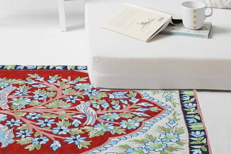 silk-embroidered-chainstitch-rugs